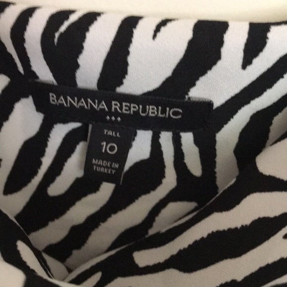 Exciting zebra dress 🦓💃🖤 - Picture 2 of 6